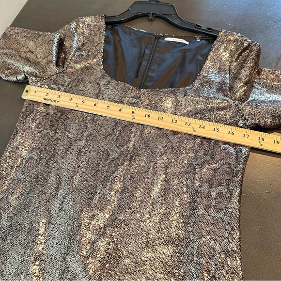 Tahari Ezra Python Sequin Sheath Dress, Size 6 - Picture 7 of 12